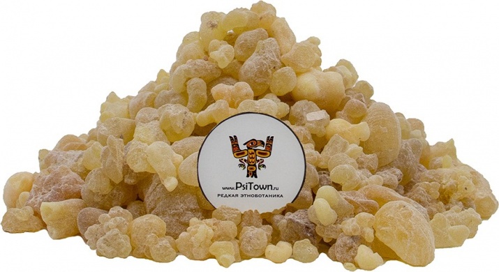 Босвеллия Картери, олибанум (Boswellia Carteri, Ладан, Frankincense Tears) смола Показания к применению: Стресс, депрессия, раздражительность, неврозы, беспокойство, бессонница, эмоциональная подавленность, повышенная утомляемость, астения, заболевания дыхательной системы, простуда, поллиноз, снижение иммунитета.
Действие: противовоспалительное, болеутоляющее, иммуномодулирующее, релаксирующее.
 Поддерживает здоровье дыхательной системы; способствует глубокому, ритмичному дыханию. 
Повышает сопротивляемость организма инфекциям. Придает бодрость, гасит тревогу, успокаивает. Создает ощущение комфорта.